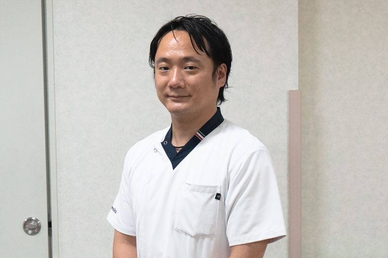 直接動脈穿刺による採血・橈骨動脈ライン確保・脱水症状に対する輸液による補正・脱水症状に対する輸液による補正・持続点滴中の高カロリー輸液の投与量の調整・腹腔ドレーン抜去 2024年度修了